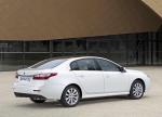 Renault Latitude 2011 года